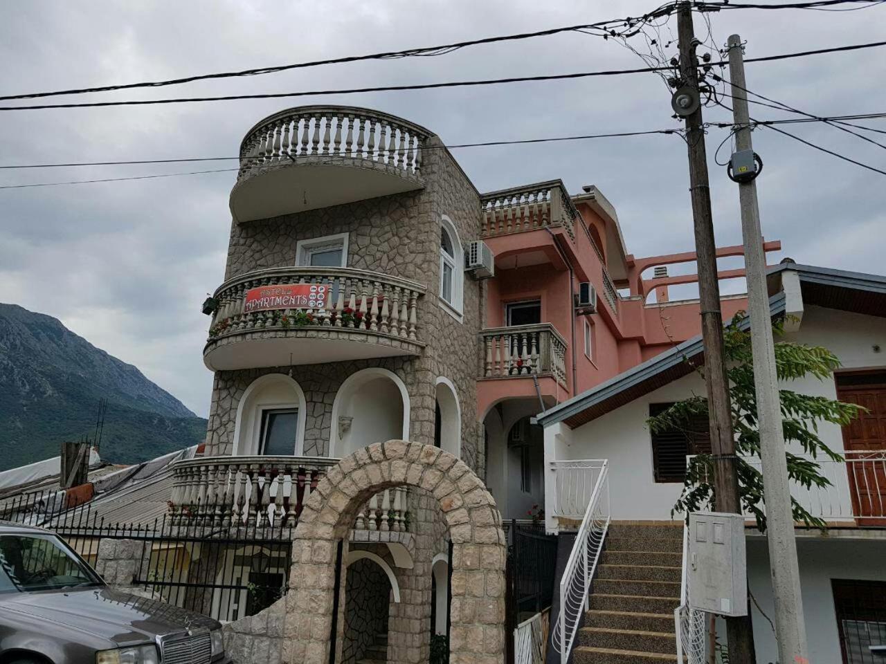Apartments Astel Bar Bagian luar foto